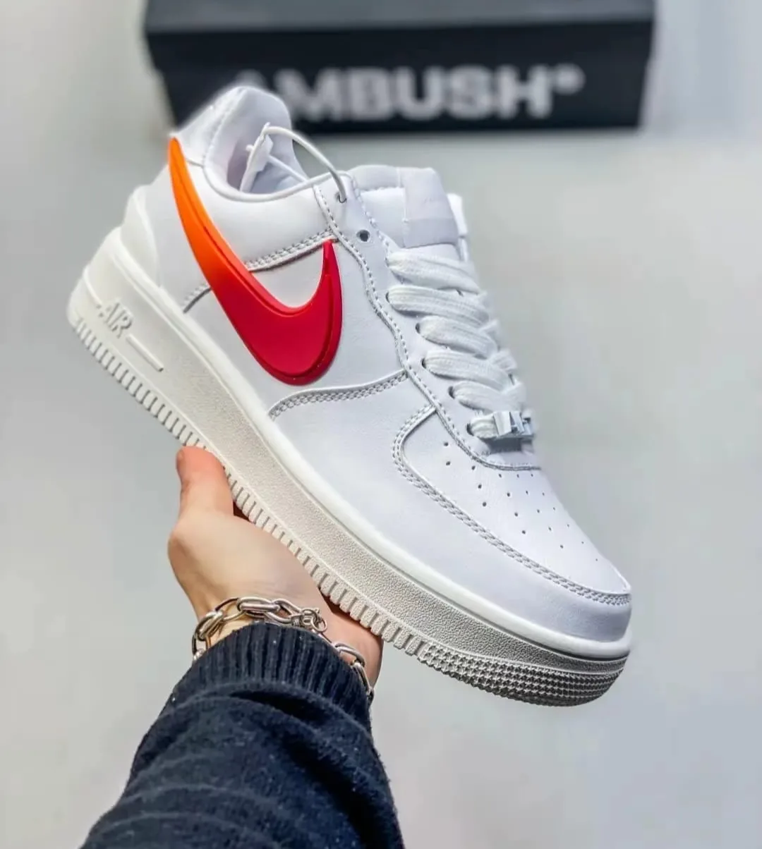 Nike Air Force 1 Ambush branco e vermelho